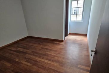 Charming Essex, Setia Eco Templer