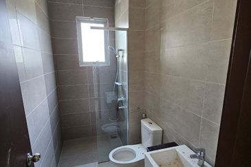 Charming Essex, Setia Eco Templer