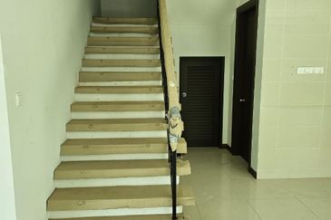 Charming Essex, Setia Eco Templer