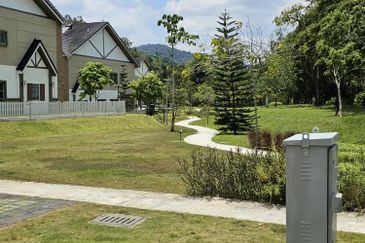 Charming Essex, Setia Eco Templer