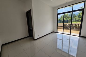 Peranakan Straits, Setia Eco Templer