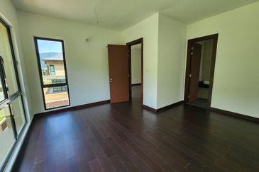 Peranakan Straits, Setia Eco Templer