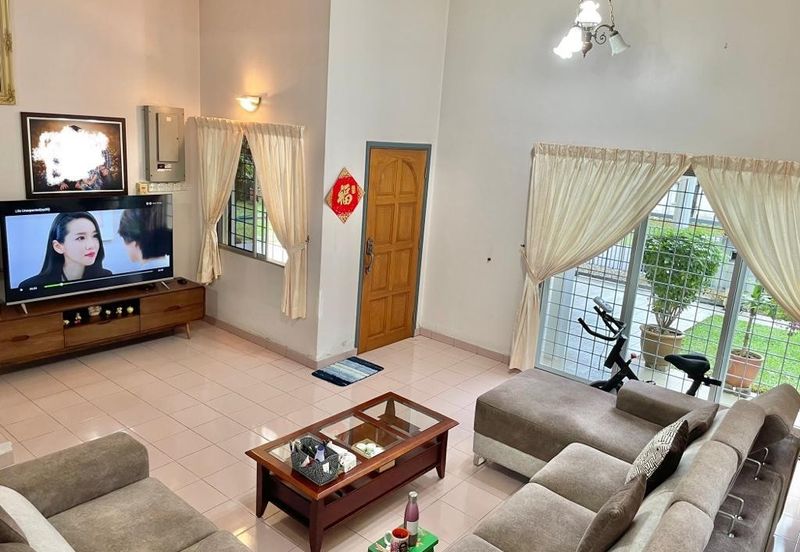 Taman Sri Hijau ( New Green Park )