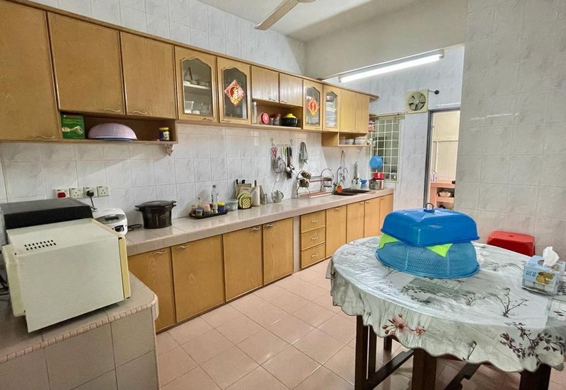 Taman Sri Hijau ( New Green Park )