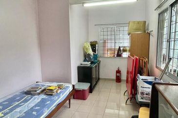 Taman Sri Hijau ( New Green Park )