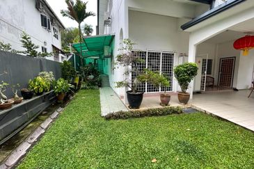 Taman Sri Hijau ( New Green Park )