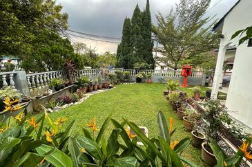 Taman Sri Hijau ( New Green Park )