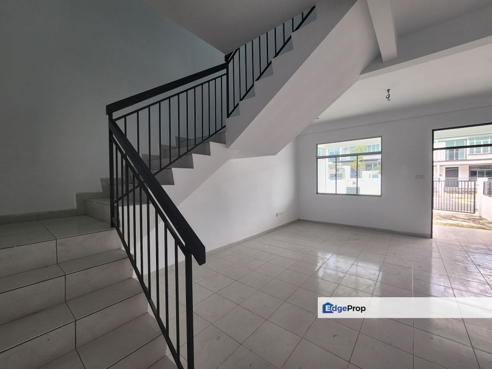 2 storey Fasa 2 Taman Scientex Rawang For Sale, Selangor, Rawang