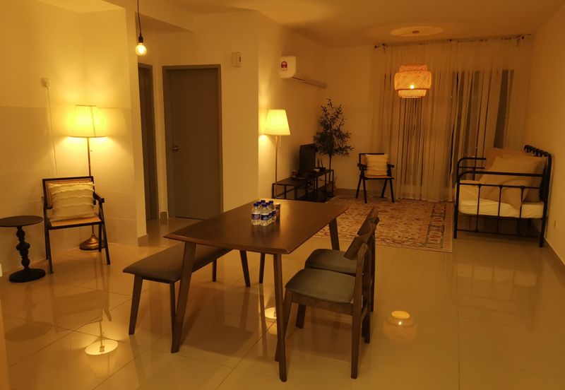 Avia Plus Apartment, Bandar Country Homes