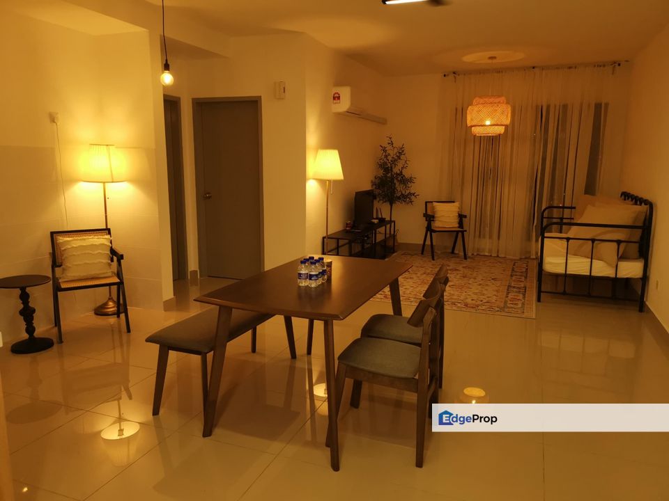 Fully Furnished Avia Plus Service Apartment with lift Bandar Country Homes Rawang For Rent, Selangor, Rawang