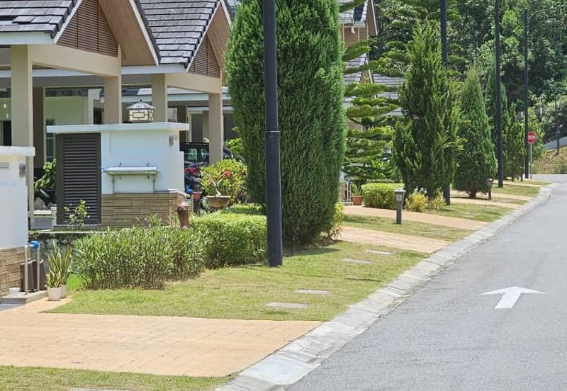 Charming Essex, Setia Eco Templer