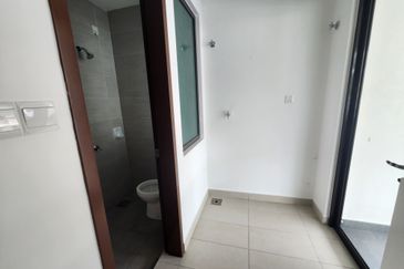 Charming Essex, Setia Eco Templer