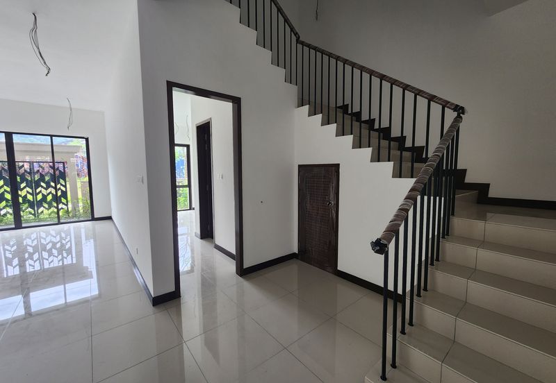 Charming Essex, Setia Eco Templer