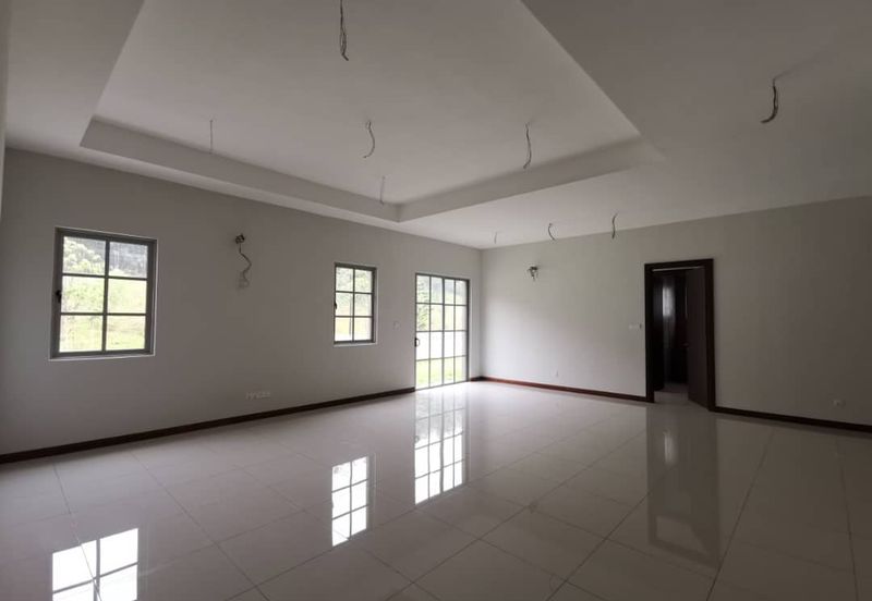 Charming Essex, Setia Eco Templer