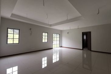 Charming Essex, Setia Eco Templer