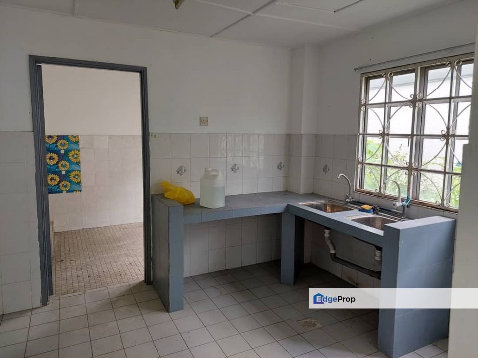 Cheapest Renovated Desa 8 Bandar Country Homes Rawang For Sale, Selangor, Bandar Country Homes