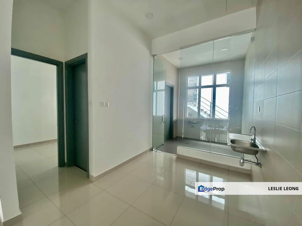 3 storey Superlink Dolomite Templer Rawang Selayang For Rent, Selangor, Rawang