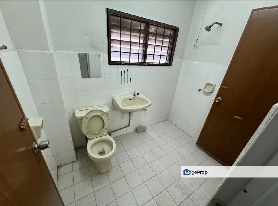 Facing Garden 2 storey Taman Sri Hijau Rawang New Green Park For Sale , Selangor, Rawang