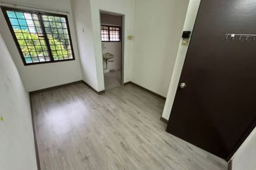 Taman Sri Hijau ( New Green Park )