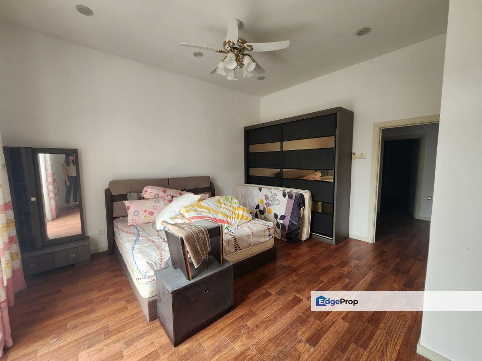 Full furnished 3 storey Lakeclub parkhome Rawang for rent, Selangor, Rawang