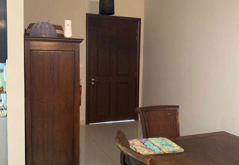 Charming Essex, Setia Eco Templer