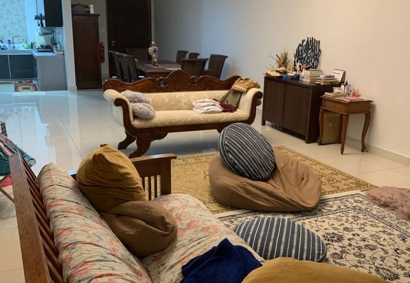 Charming Essex, Setia Eco Templer