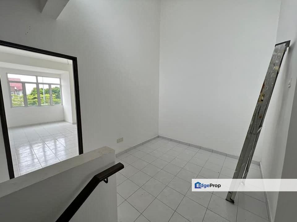 Endlot 2 storey Taman Selayang Jaya ,Taman Selayang Utama For Sale, Selangor, Selayang