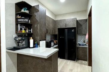 Peranakan Straits, Setia Eco Templer