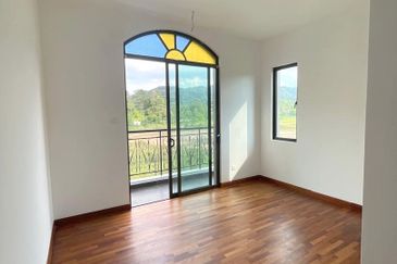 Peranakan Straits, Setia Eco Templer