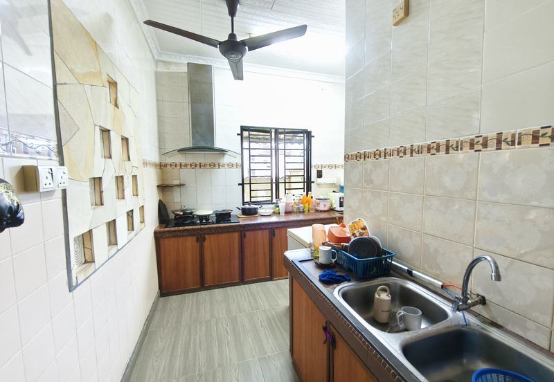 Seksyen 2, Bandar Country Homes