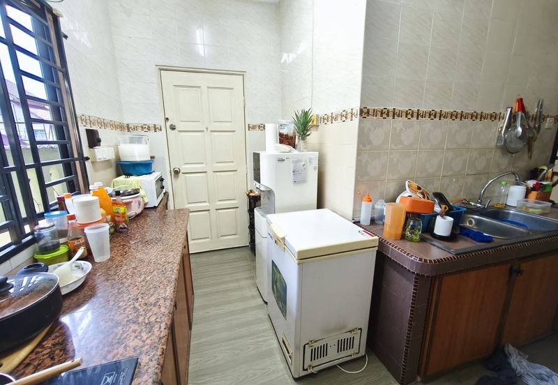 Seksyen 2, Bandar Country Homes