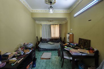 Seksyen 2, Bandar Country Homes