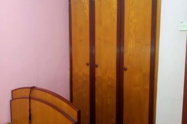 Seksyen 4, Bandar Country Homes