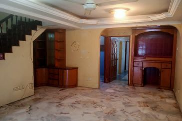 Seksyen 4, Bandar Country Homes