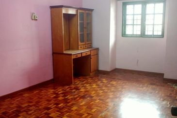 Seksyen 4, Bandar Country Homes