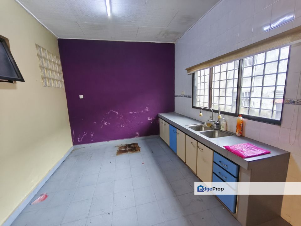 Extended Renovated 2 storey Rawang Perdana 2 For Sale, Selangor, Rawang