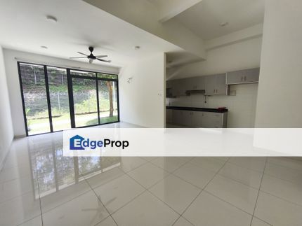 Partly Furnished 2 storey Lakeclub Parkhome Rawang For Rent, Selangor, Rawang