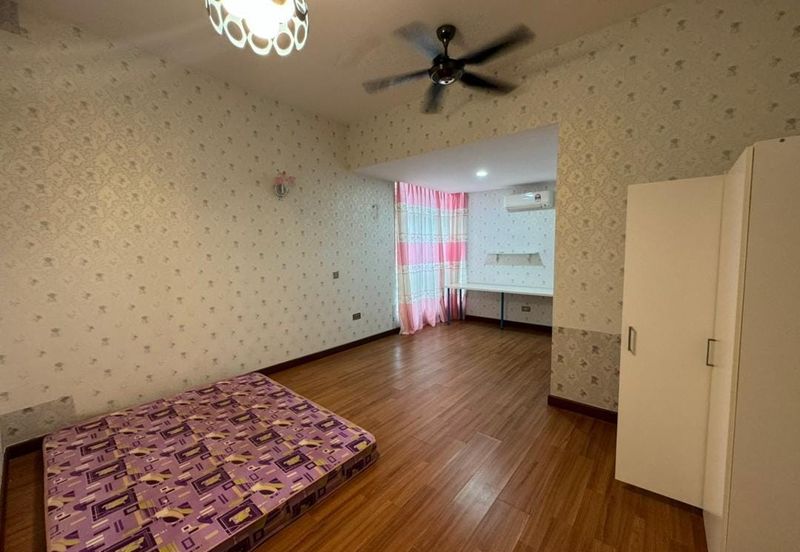 Bandar Country Homes