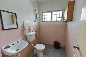 Seksyen 13, Bandar Country Homes