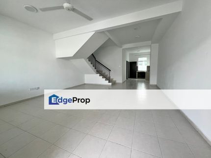 Partly Furnished Taman Scientex Rawang Fasa 2 for rent, Selangor, Rawang