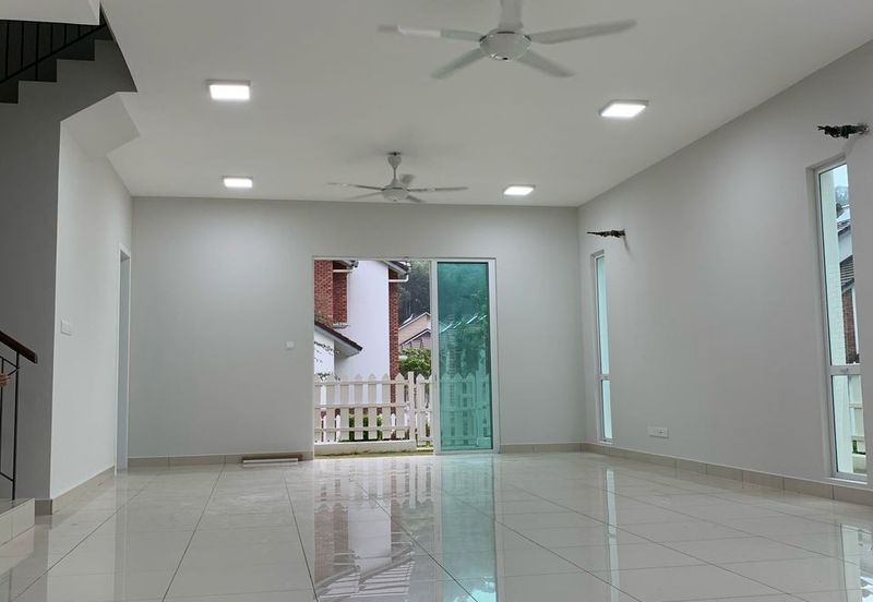 Charming Essex, Setia Eco Templer