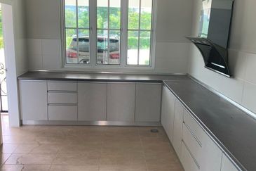 Charming Essex, Setia Eco Templer