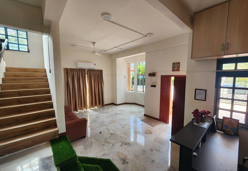 Seksyen 3, Bandar Country Homes