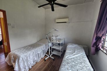 Seksyen 3, Bandar Country Homes