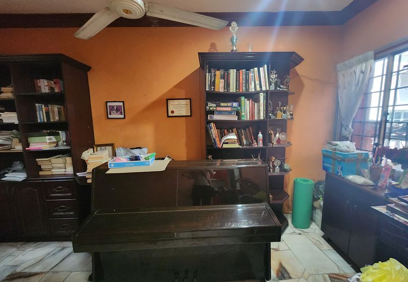 Seksyen 2, Bandar Country Homes