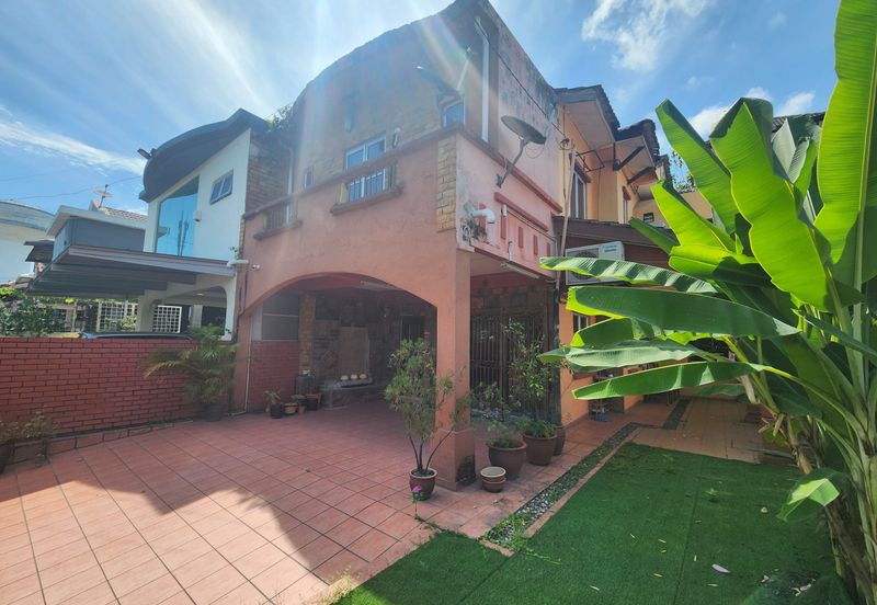 Seksyen 2, Bandar Country Homes