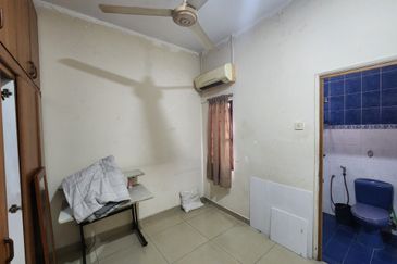 Seksyen 2, Bandar Country Homes