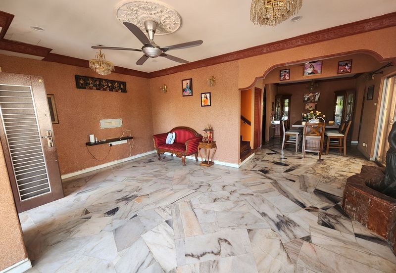 Seksyen 2, Bandar Country Homes