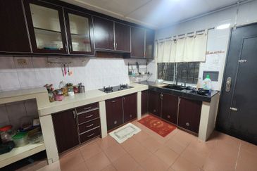 Seksyen 2, Bandar Country Homes