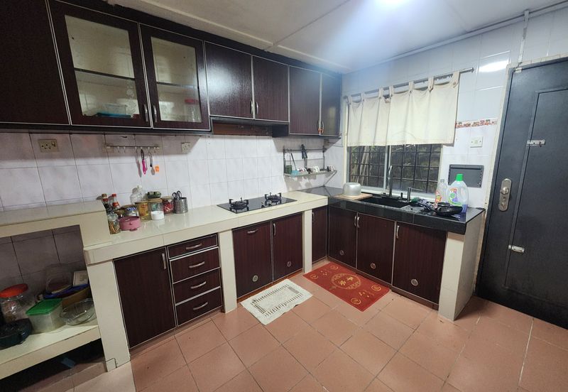 Seksyen 2, Bandar Country Homes